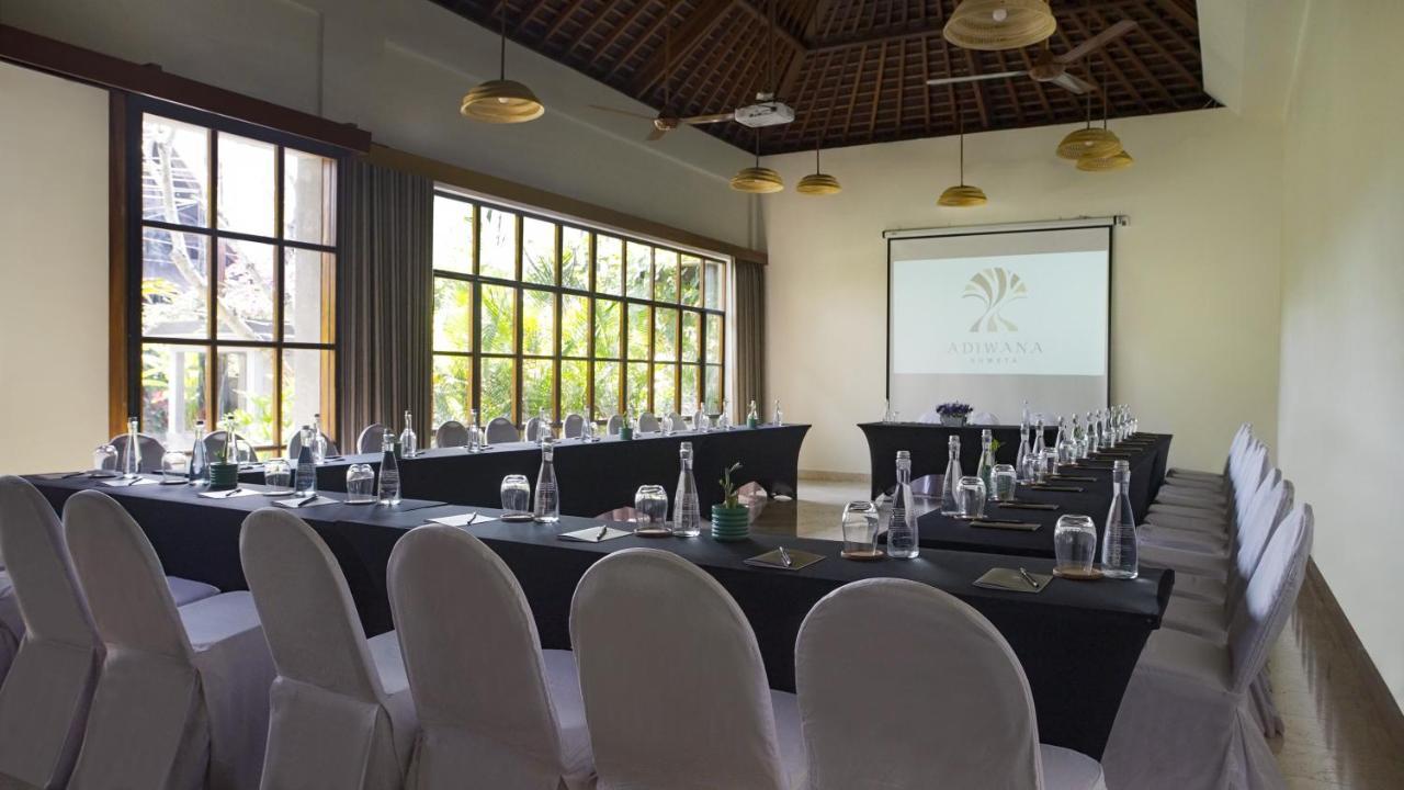 Hotel Adiwana Suweta Ubud Exterior foto Meeting room at the hotel